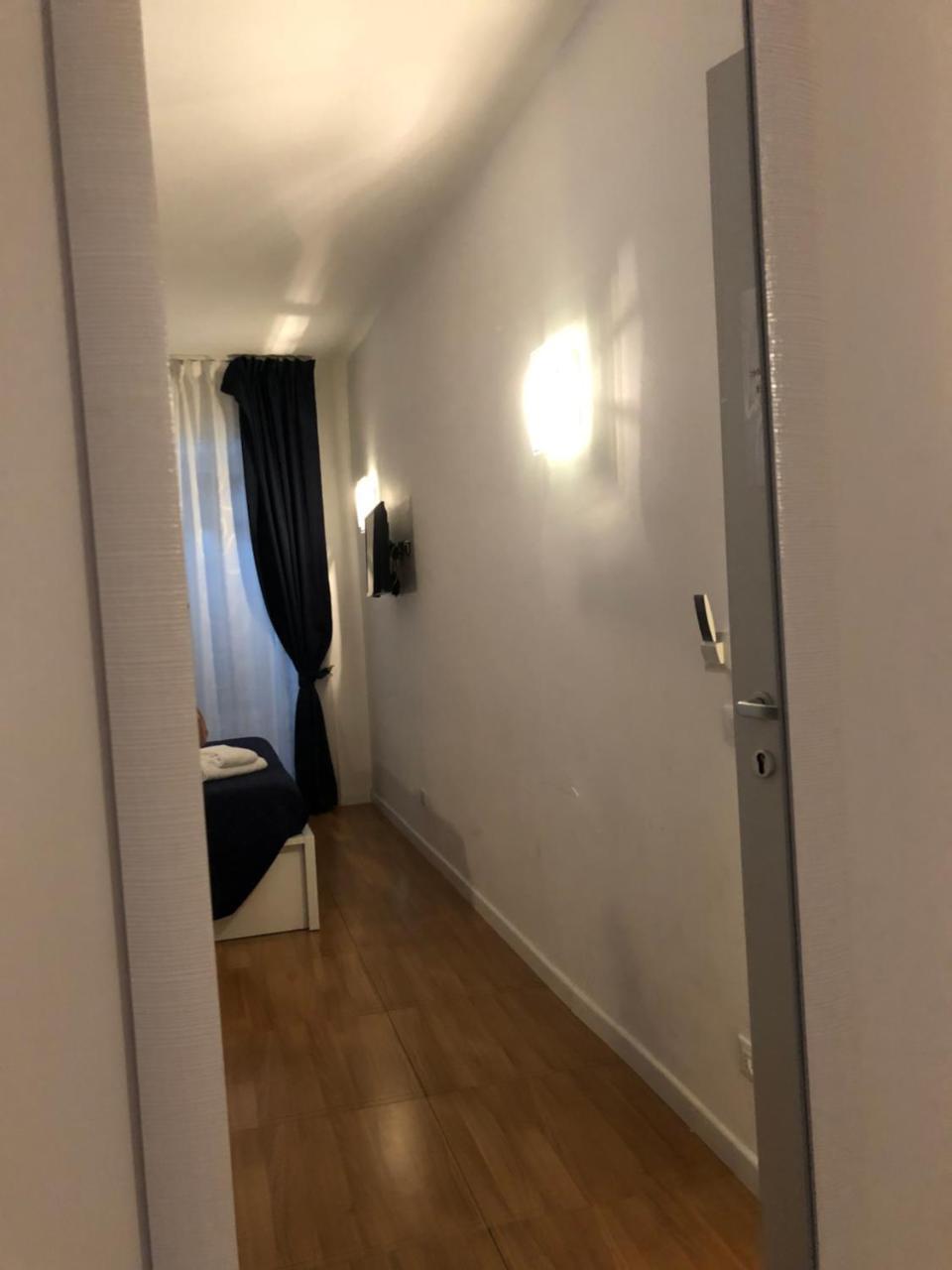 Residenza Giulia Al Colosseo Рим Экстерьер фото